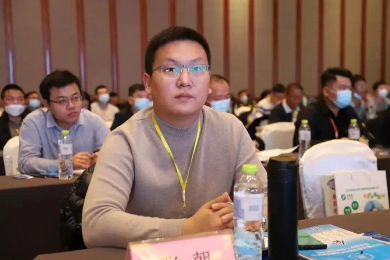 凤凰彩票正版官网来了